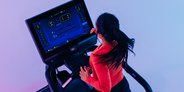 8TR Touch Star Trac 9-9321 -Woman2 Opt 2 8TR Touch Star Trac 9-9321 -Woman2 Opt 2