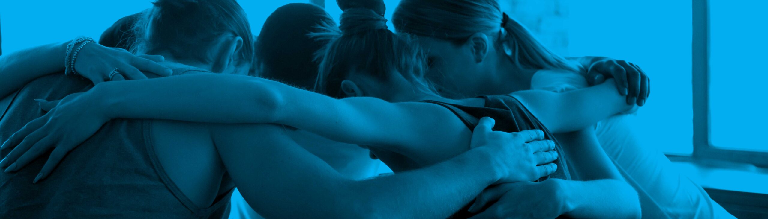 Karriere_Seite_Kopfzeile_cyan-skaliert